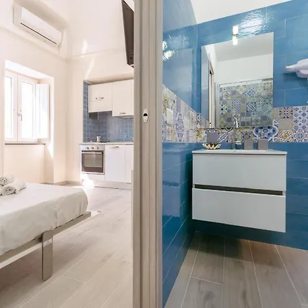 La Casa Del Postino * Procida