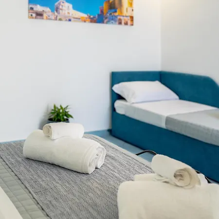 La Casa Del Postino Apartment Procida