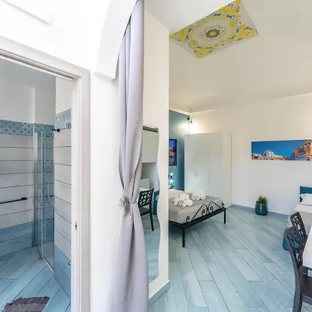 La Casa Del Postino Apartment *